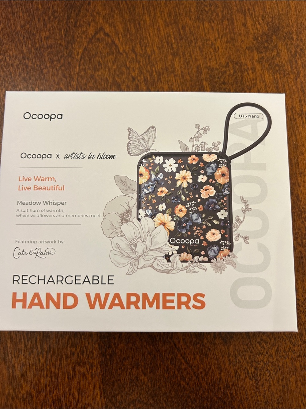 Ocoopa Meadow Whisper Floral Rechargeable Hand Warmer - Black Floral